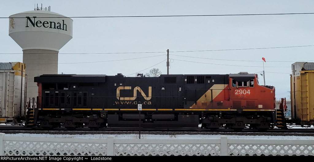 CN 2904